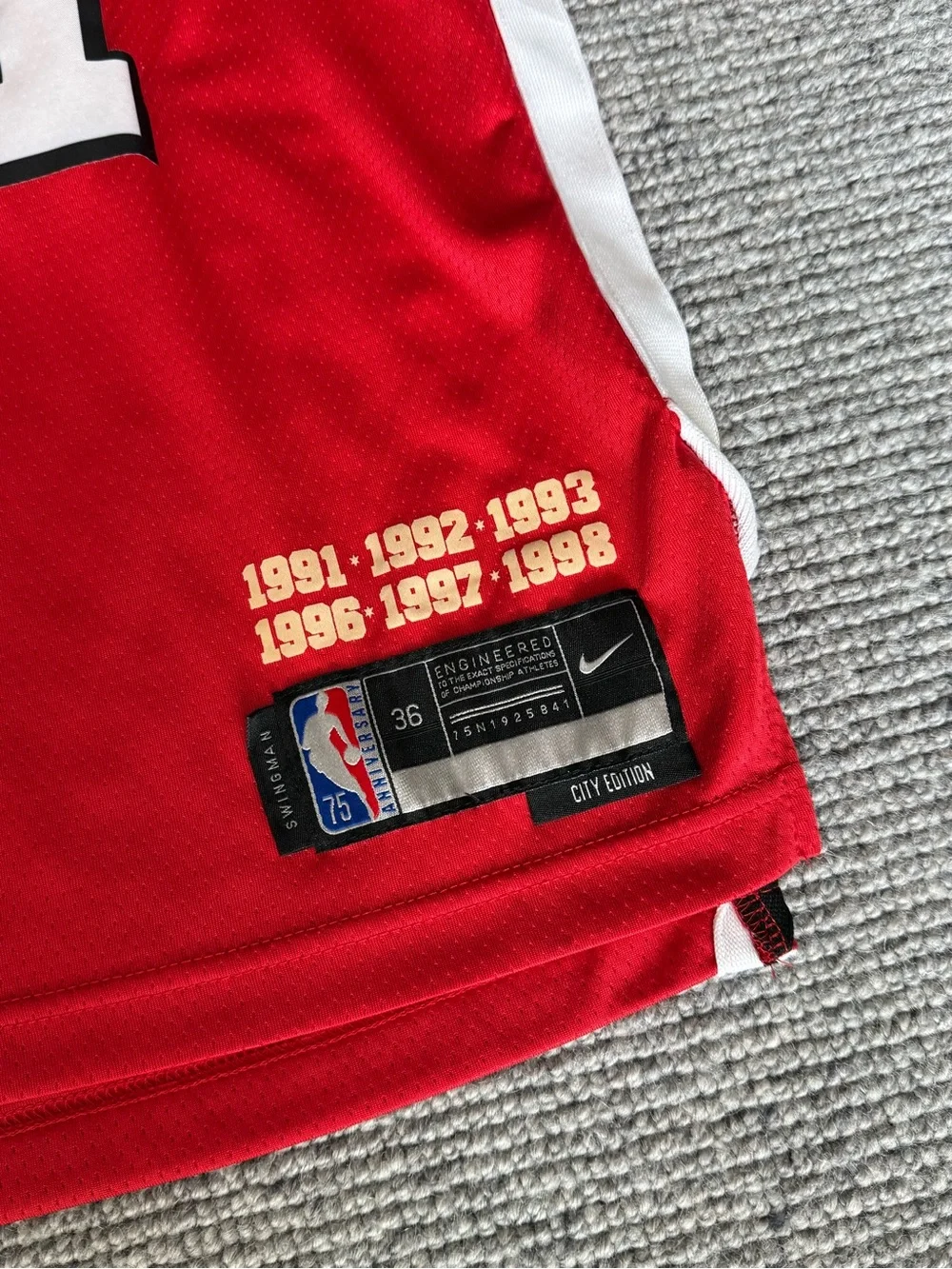 Nike Dri-Fit Men's Chicago Bulls Jersey DeRozen 11 Basketball XS 36